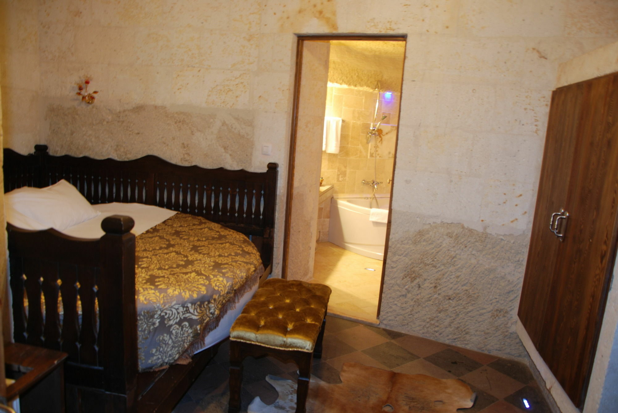 Cappadocia Perimasali Cave Hotel Ürgüp Eksteriør billede
